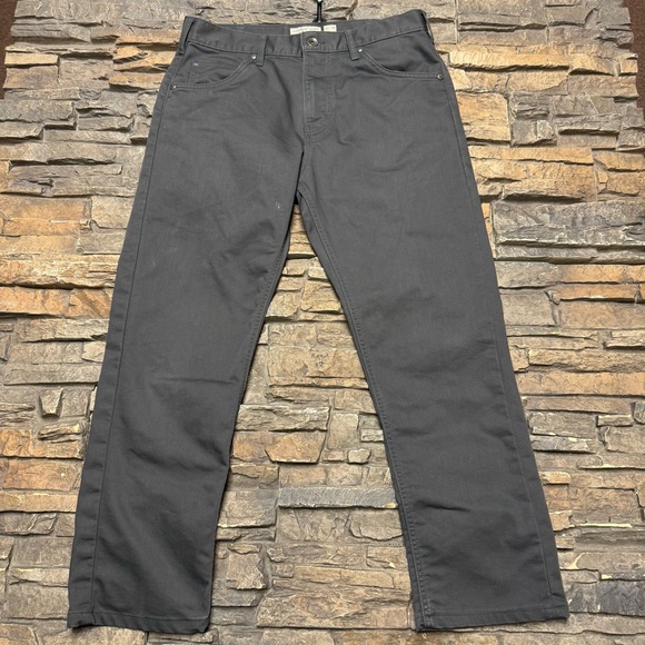 Sold - Picture 3 of 7